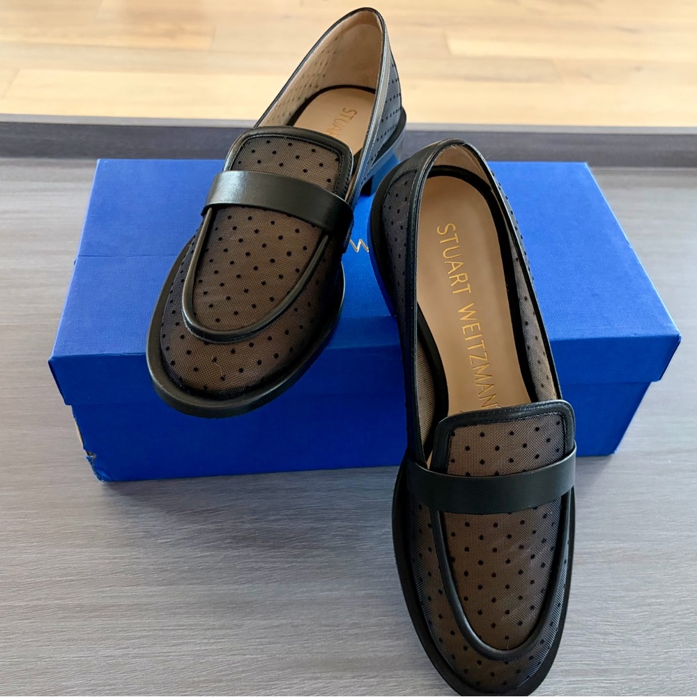 Stuart Weitzman Palmer Sleek Loafer - Black
